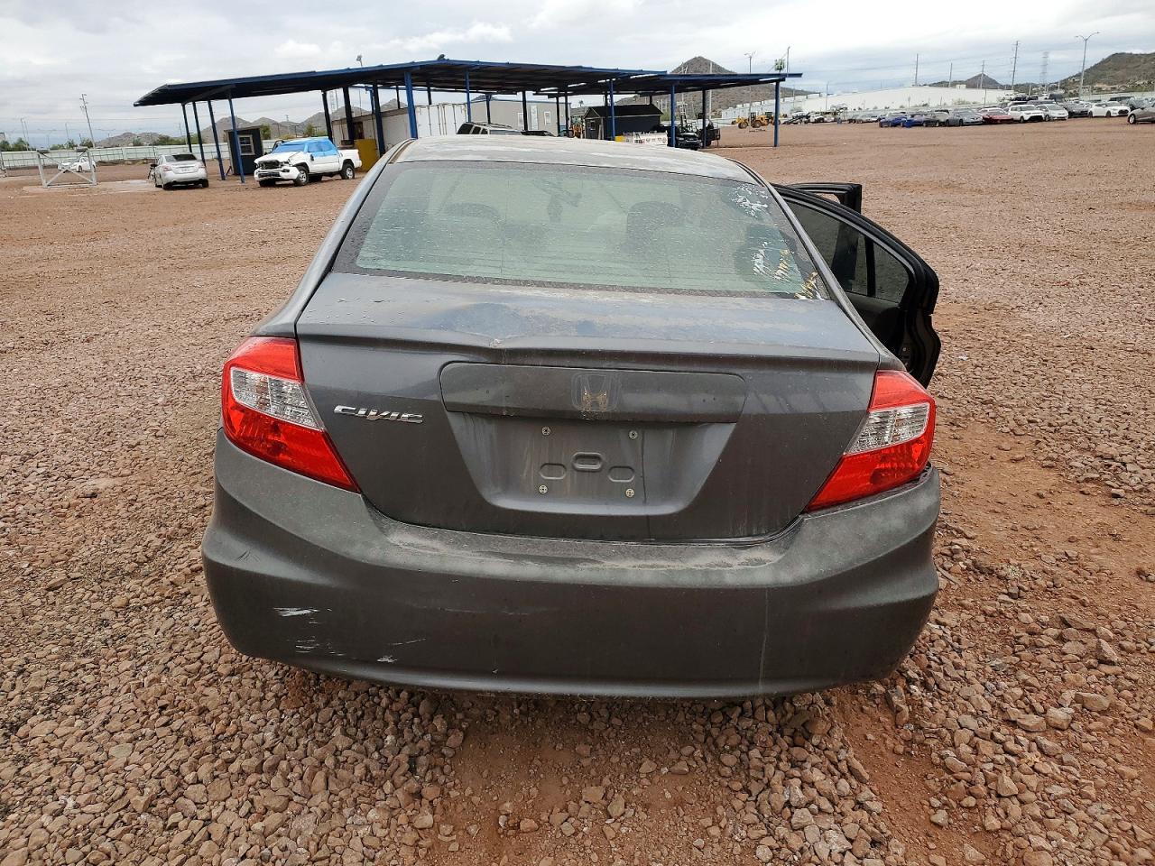 2012 HONDA CIVIC LX photo 16