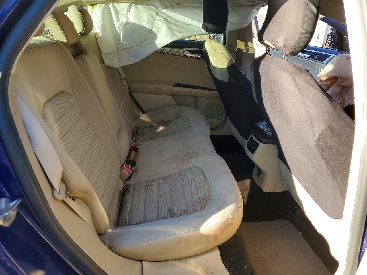 2016 FORD FUSION SE photo 10