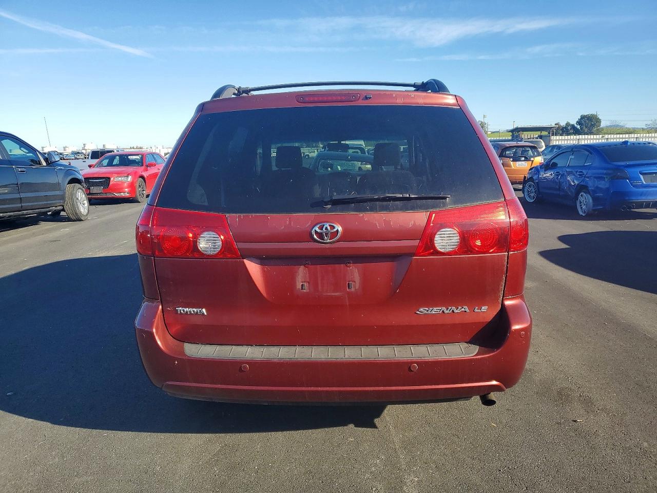 2007 TOYOTA SIENNA CE photo 6