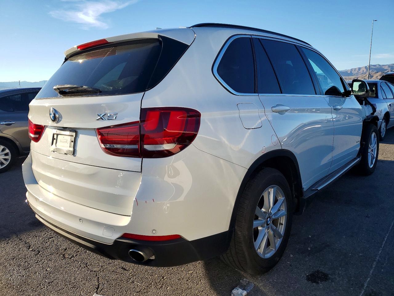 2015 BMW X5 XDRIVE35I photo 3