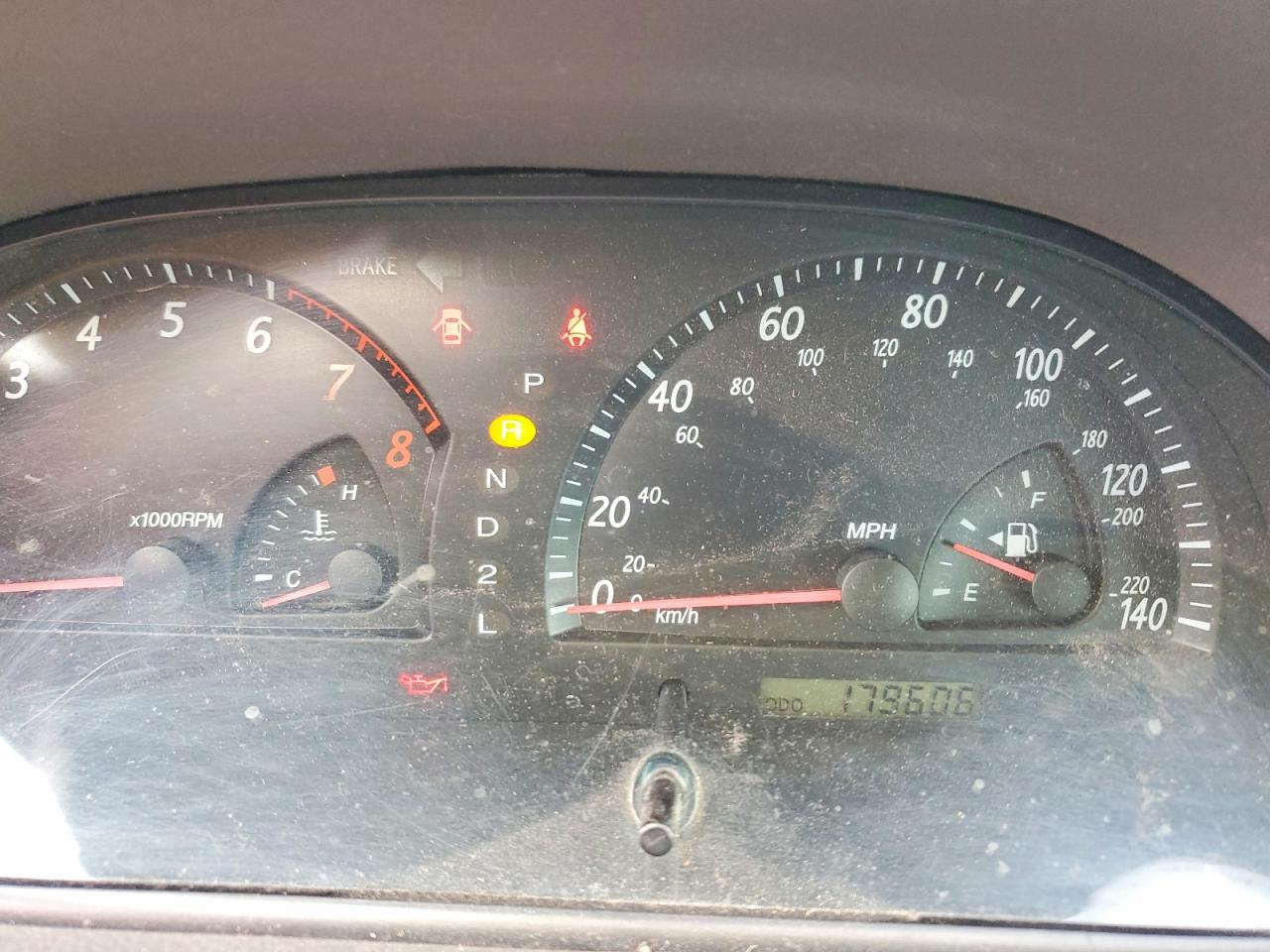 2002 TOYOTA CAMRY LE photo 17