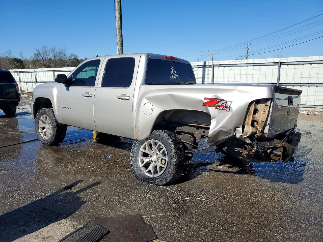2009 CHEVROLET SILVERADO K1500 LT photo 3
