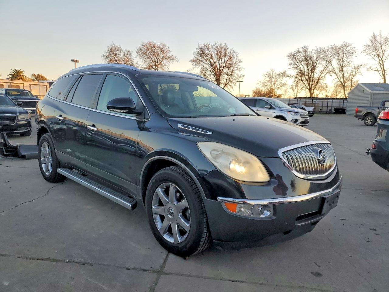 2011 BUICK ENCLAVE CXL photo 4