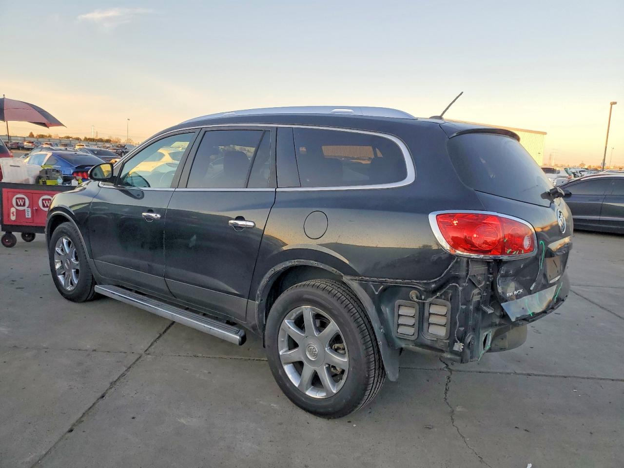 2011 BUICK ENCLAVE CXL photo 2