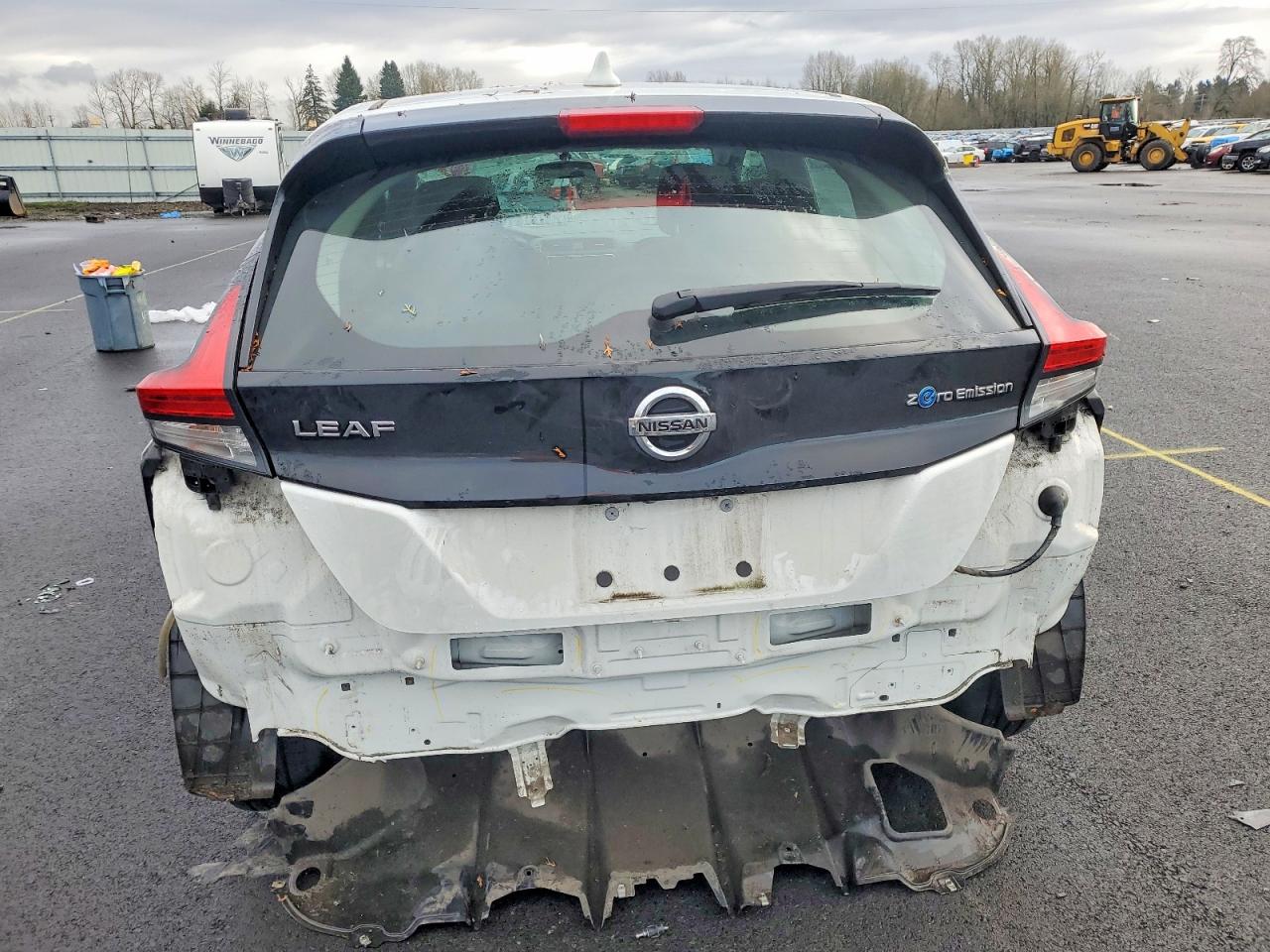 2019 NISSAN LEAF S photo 6