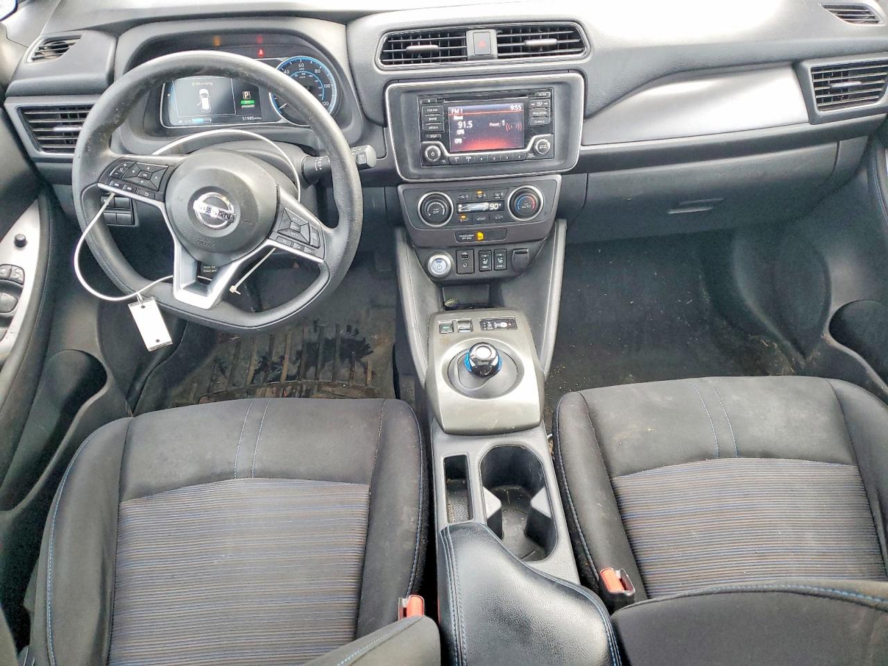 2019 NISSAN LEAF S photo 8