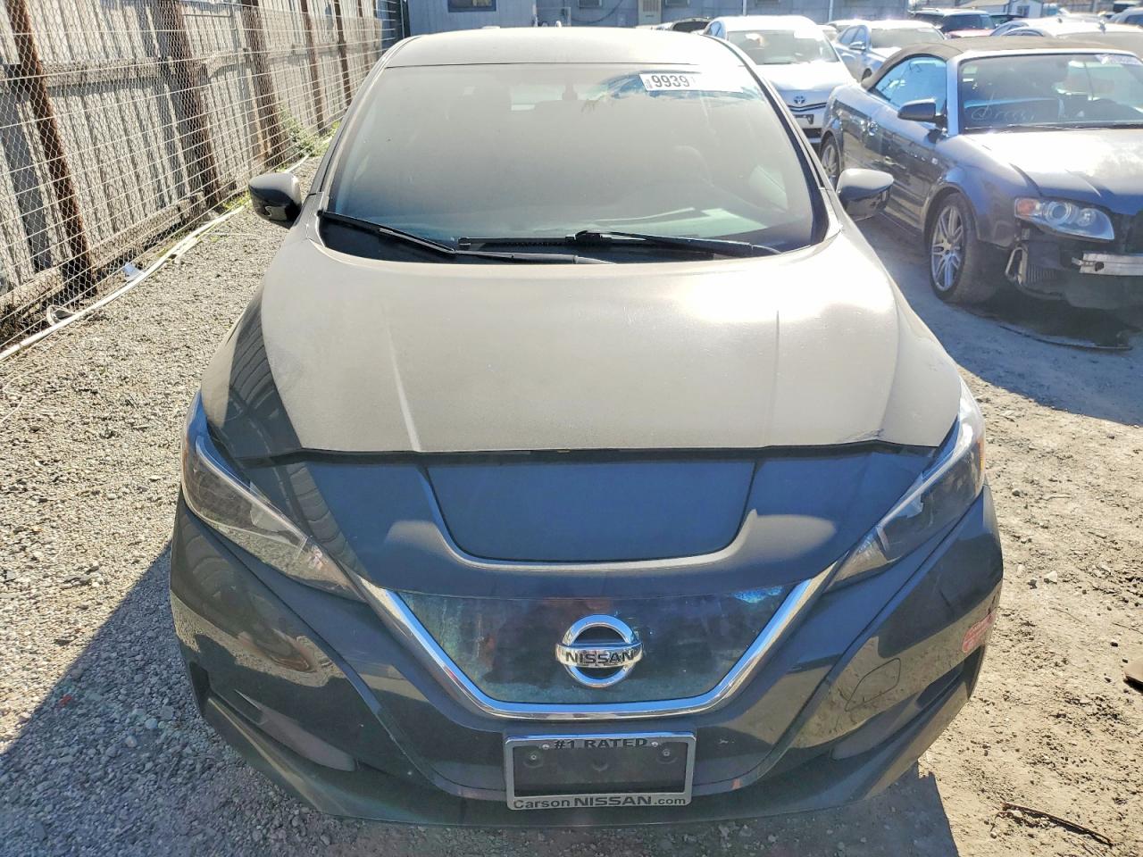 2018 NISSAN LEAF S photo 5