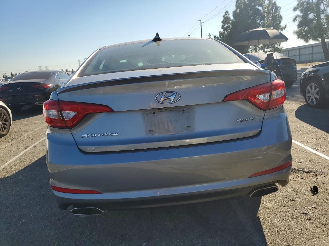2015 HYUNDAI SONATA SPORT photo 6