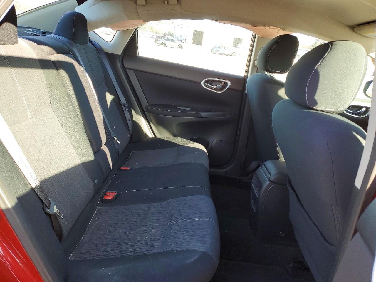 2014 NISSAN SENTRA S photo 28