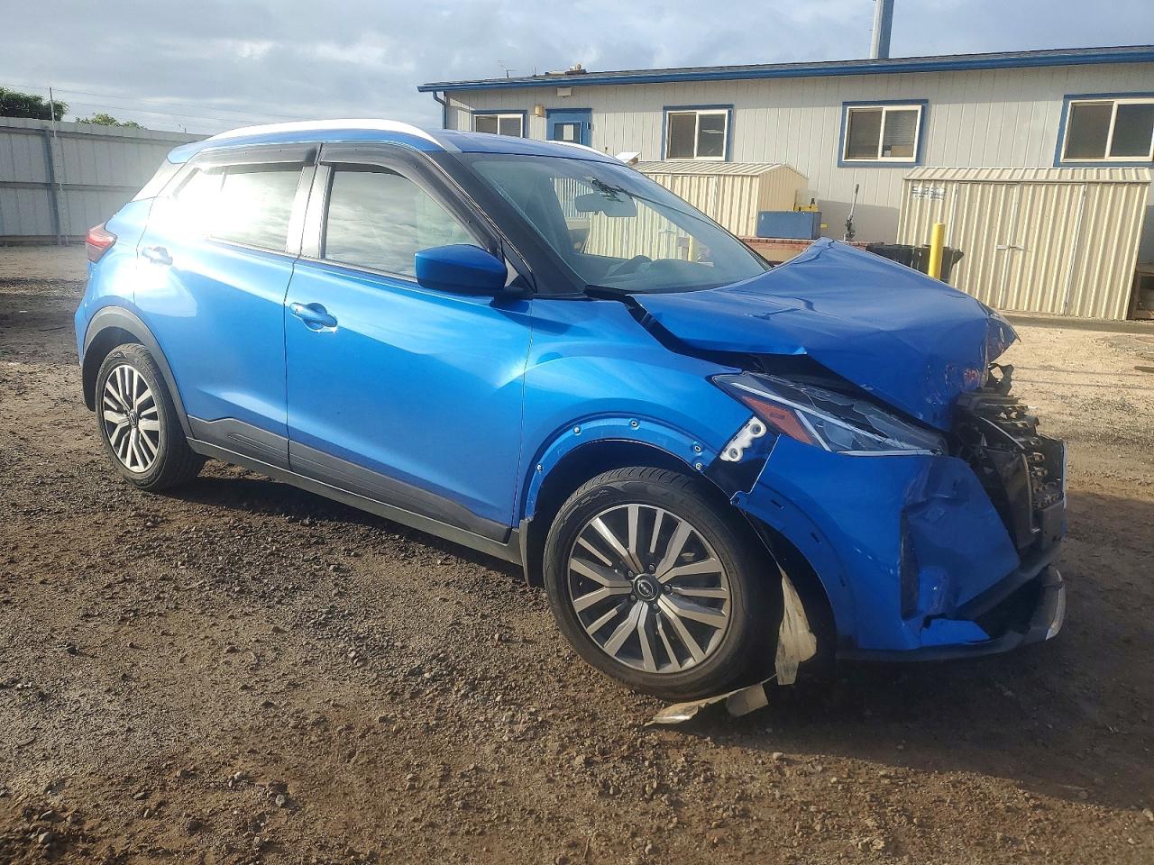 2023 NISSAN KICKS SV photo 4