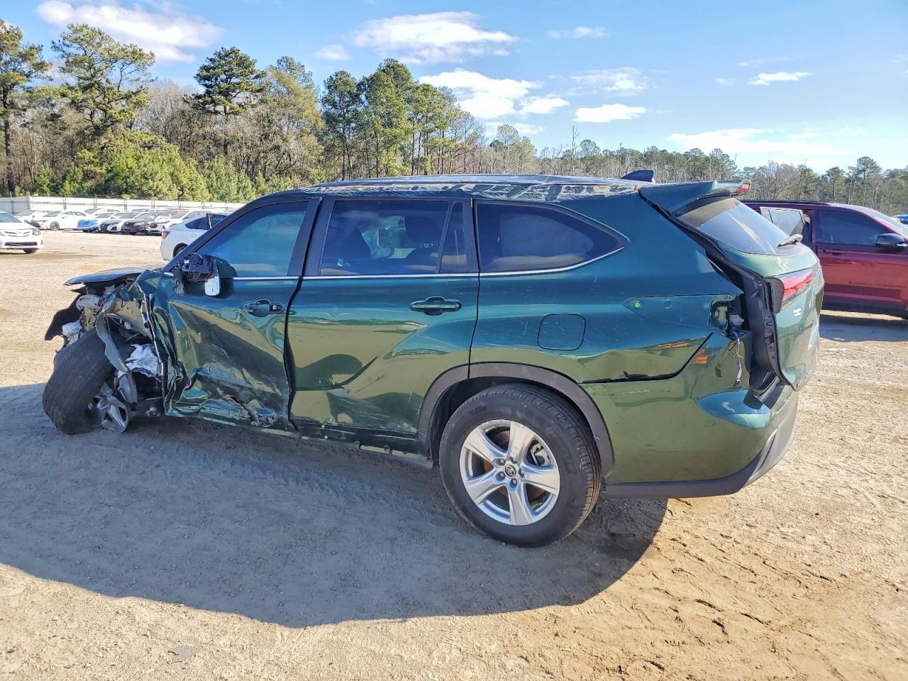 2023 TOYOTA HIGHLANDER L photo 2