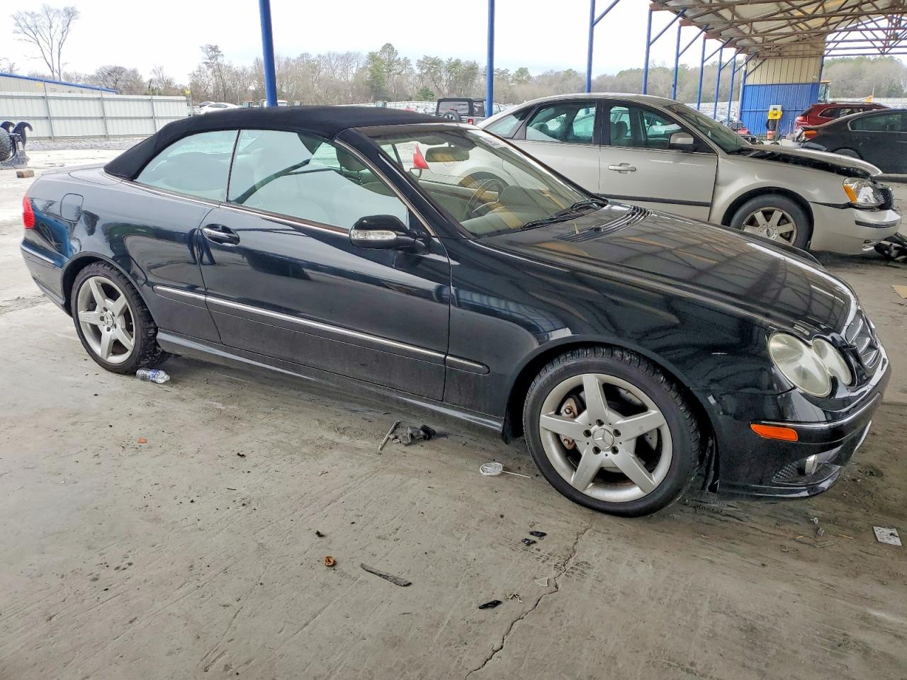2009 MERCEDES-BENZ CLK 350 photo 4