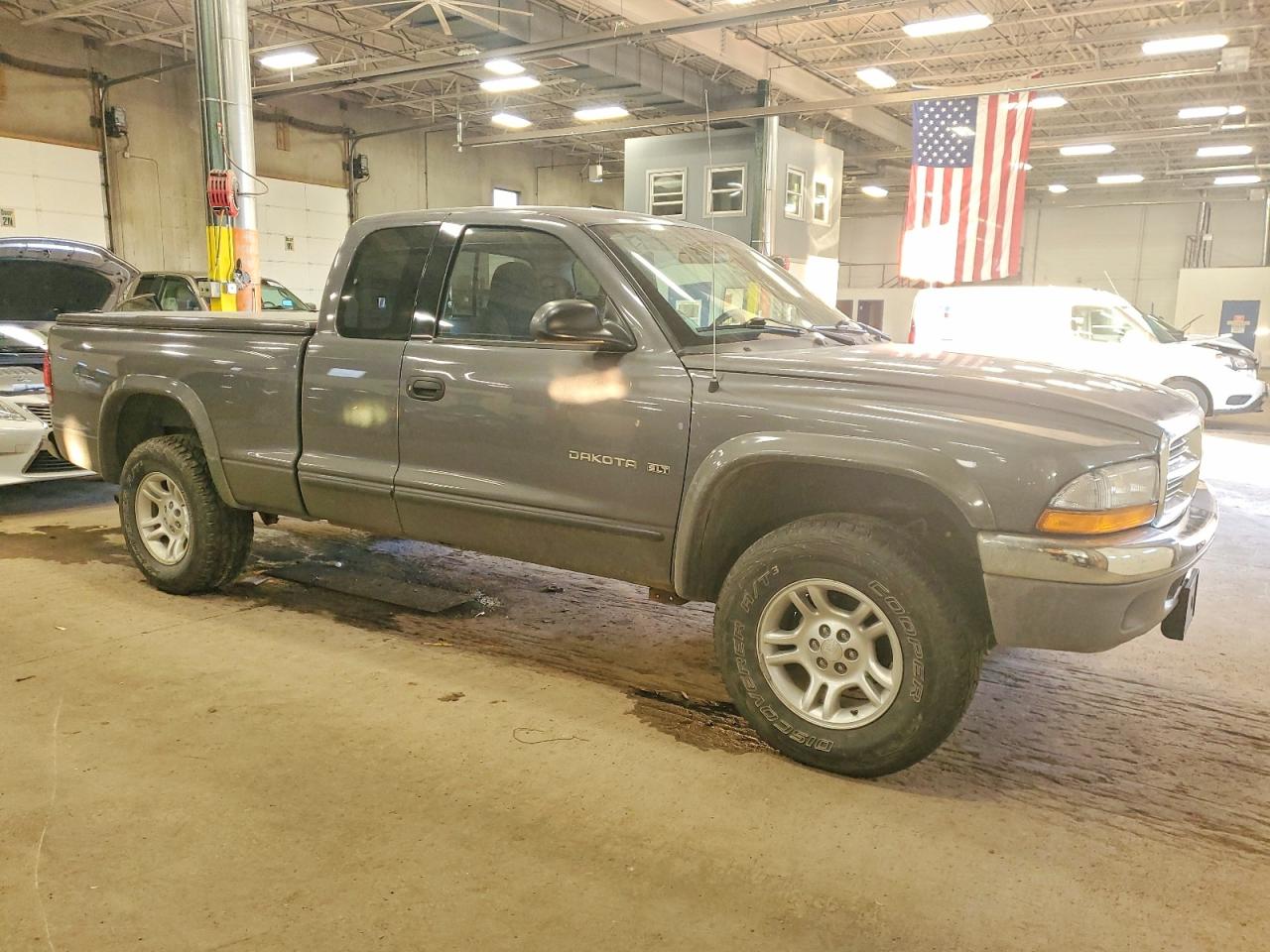 2002 DODGE DAKOTA SLT photo 4