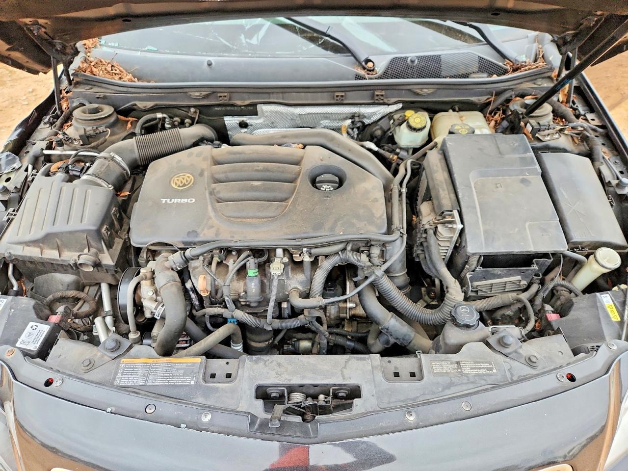 2011 BUICK REGAL CXL photo 21