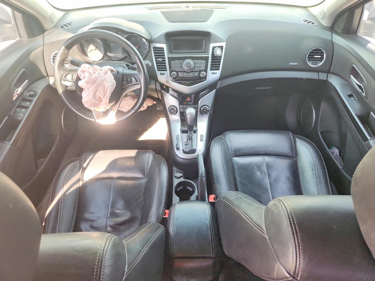 2011 CHEVROLET CRUZE LT photo 8