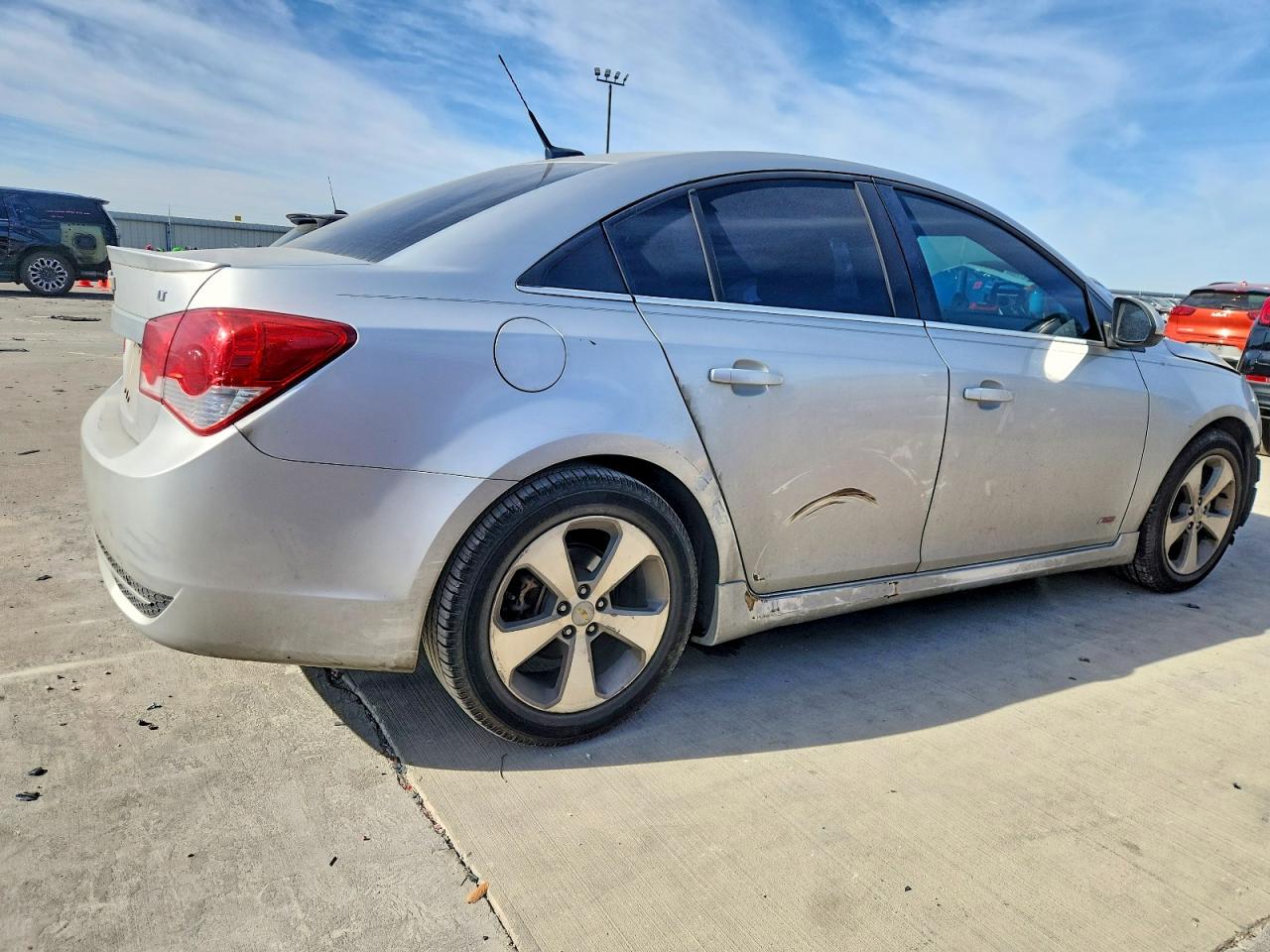 2011 CHEVROLET CRUZE LT photo 3