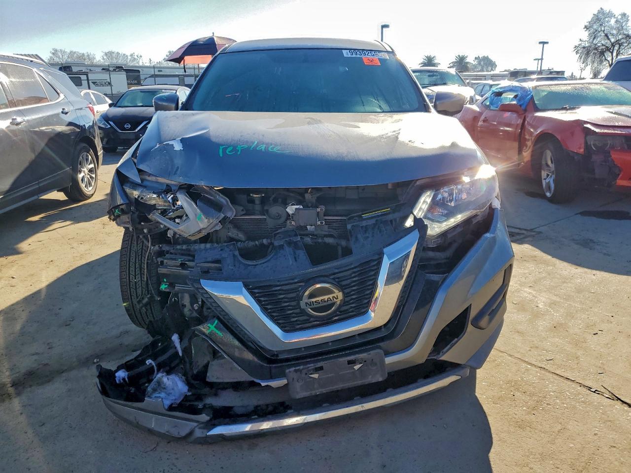 2018 NISSAN ROGUE S photo 5