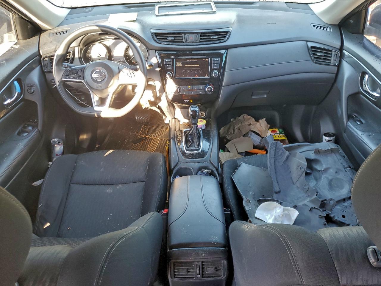 2018 NISSAN ROGUE S photo 8
