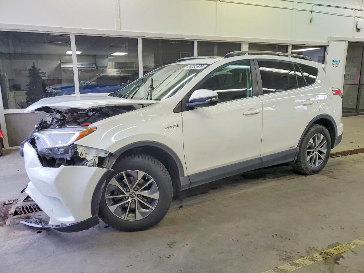 2017 TOYOTA RAV4 HV