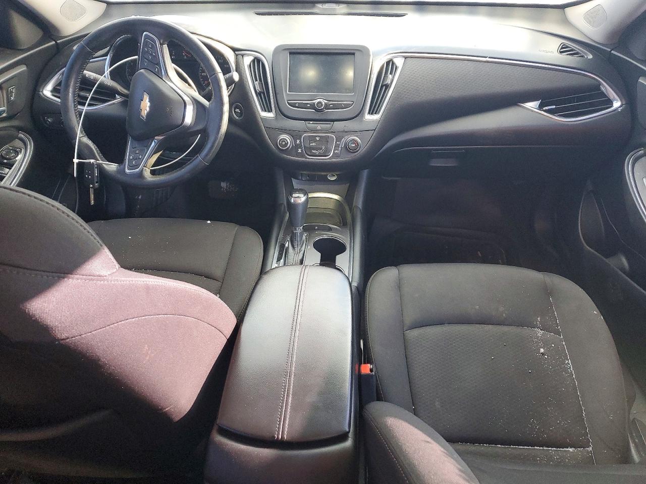 2016 CHEVROLET MALIBU LT photo 8