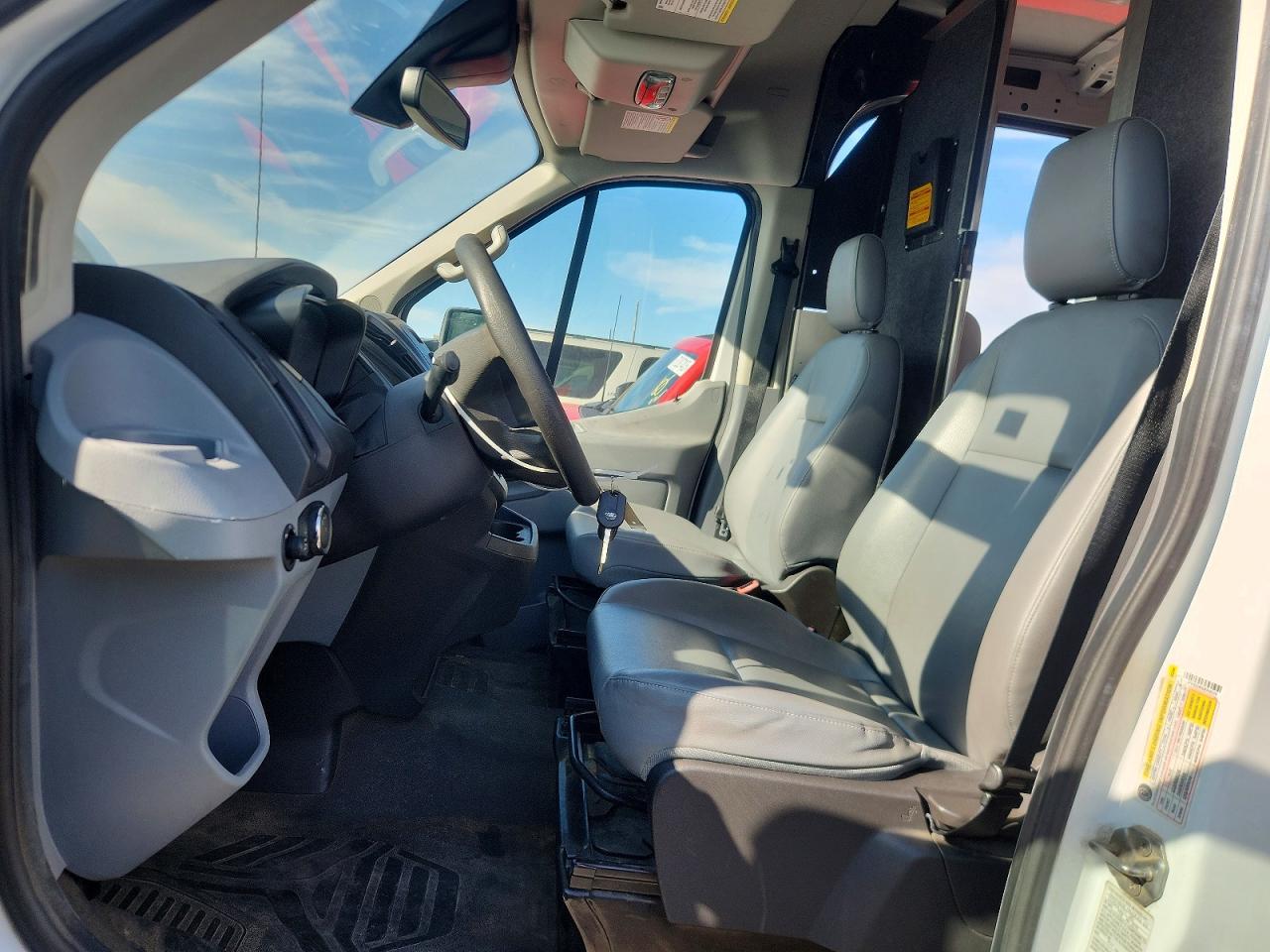 2016 FORD TRANSIT T-150 photo 7