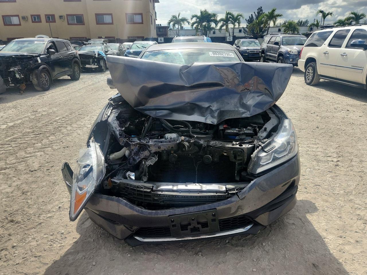 2017 HONDA ACCORD EX photo 5
