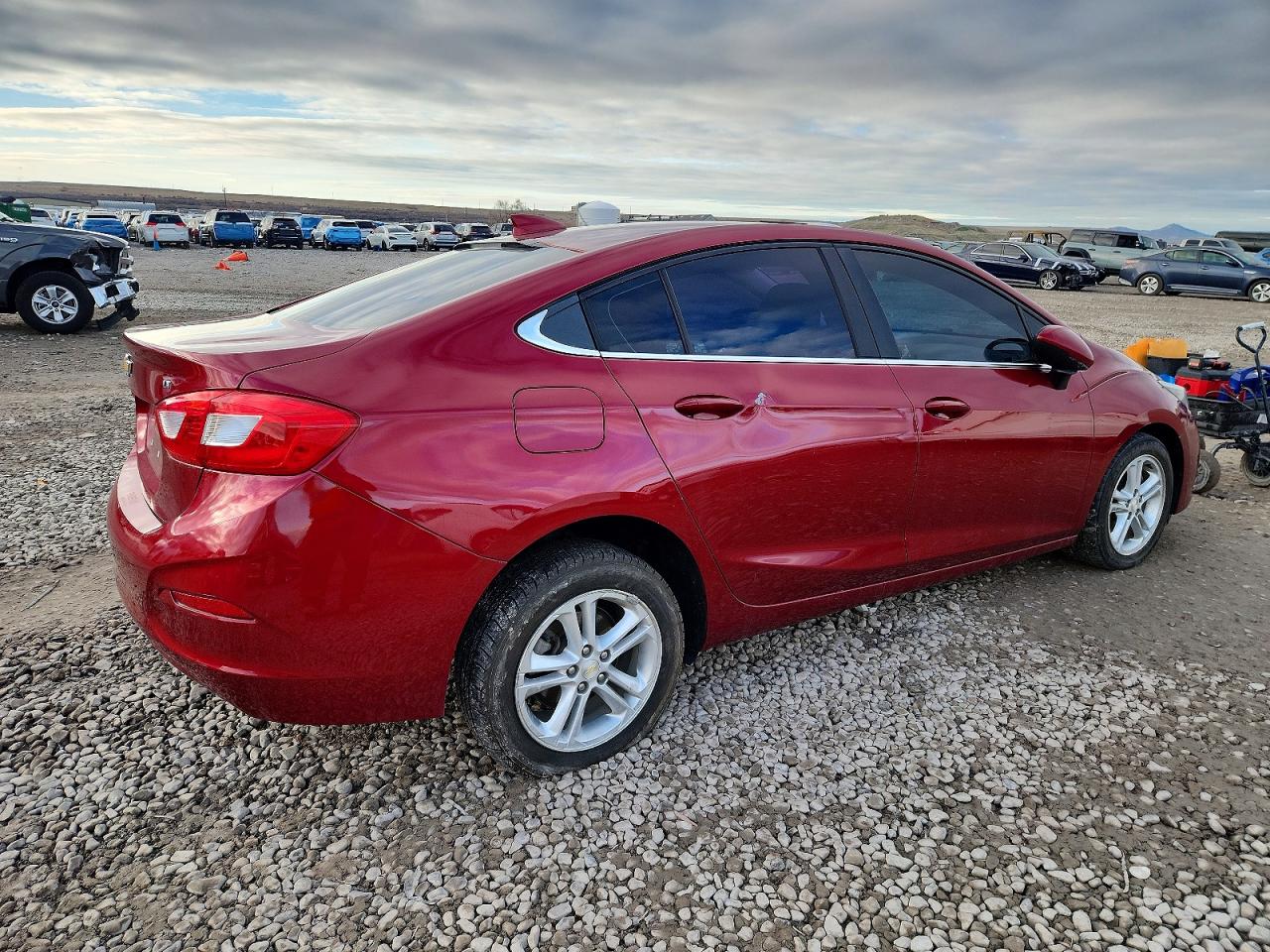 2017 CHEVROLET CRUZE LT photo 3