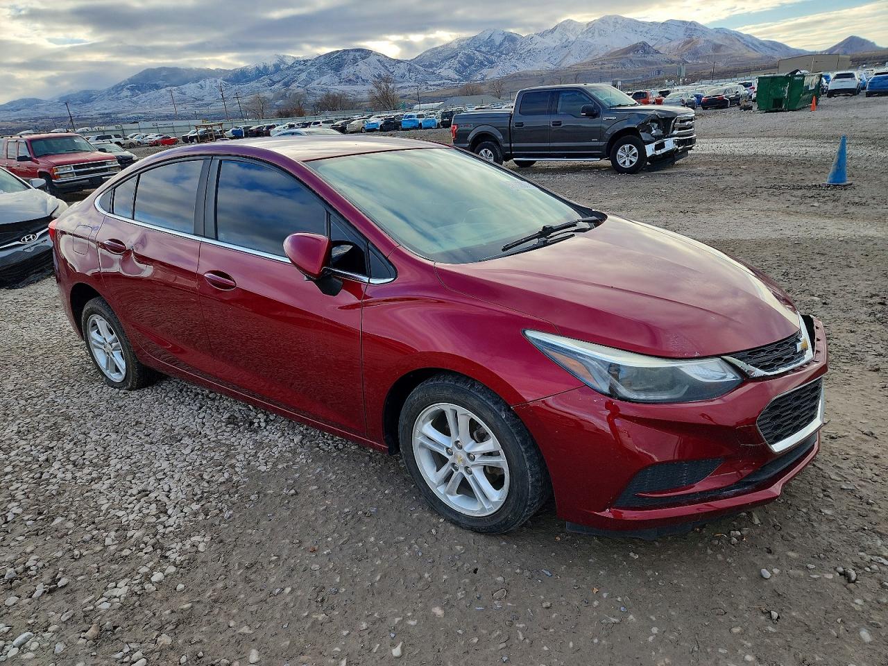 2017 CHEVROLET CRUZE LT photo 4