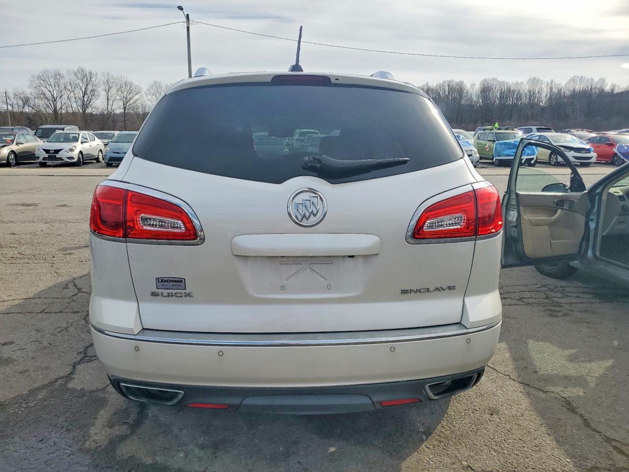 2016 BUICK ENCLAVE photo 6