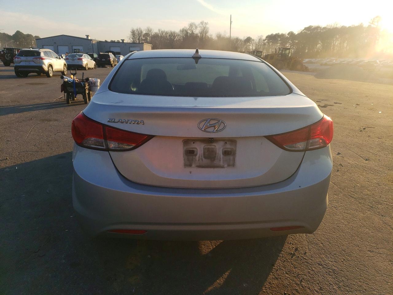 2013 HYUNDAI ELANTRA GLS photo 6