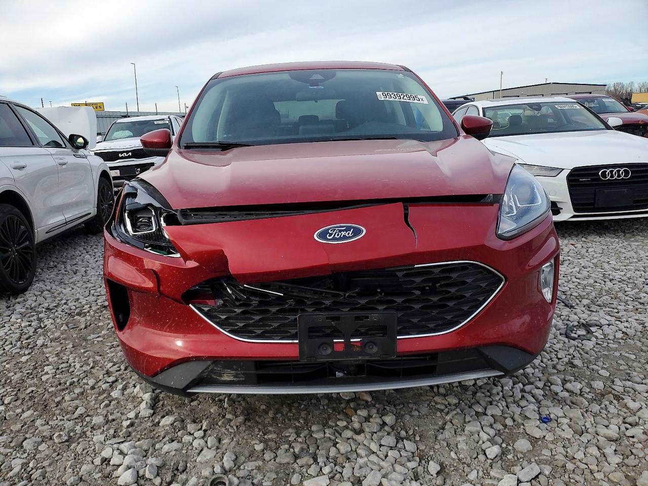 2022 FORD ESCAPE photo 9