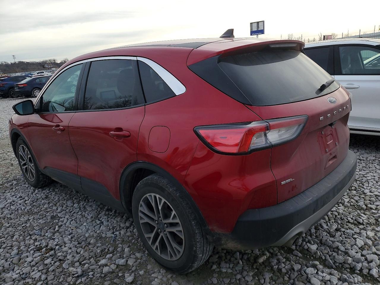 2022 FORD ESCAPE photo 3