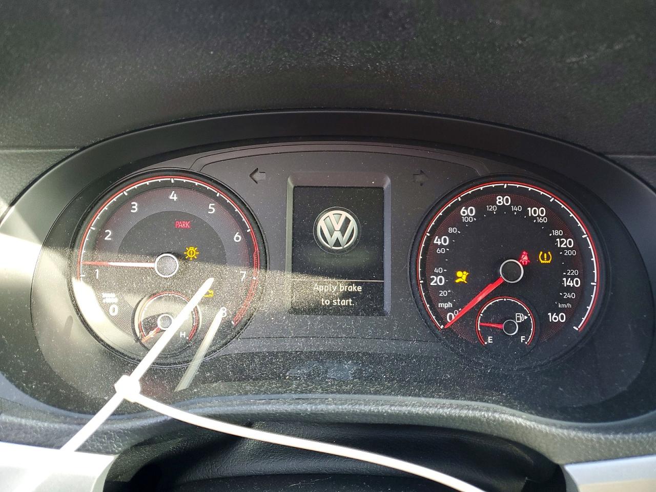 2021 VOLKSWAGEN PASSAT SE photo 9