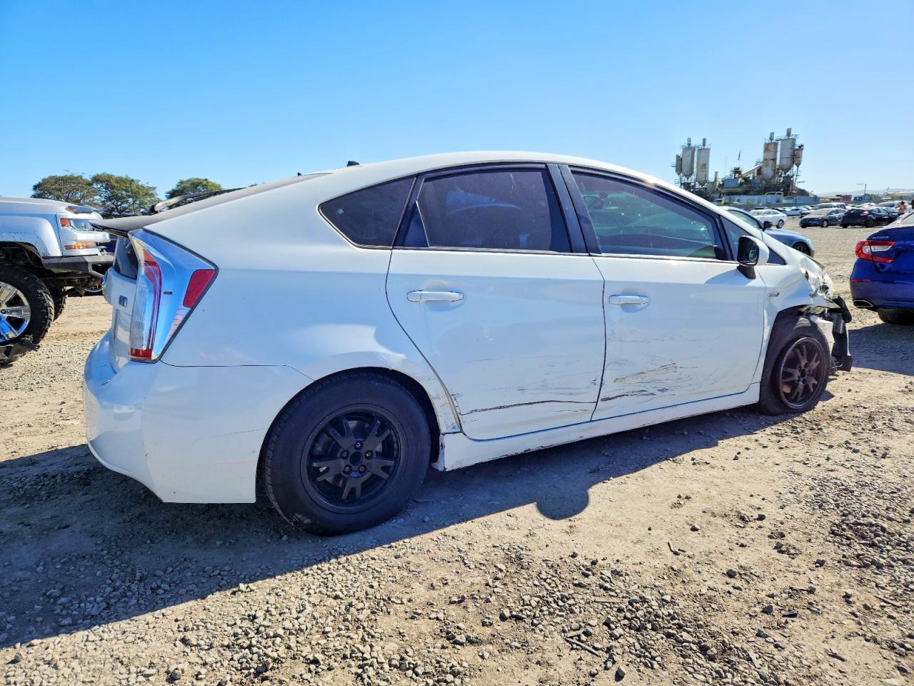 2012 TOYOTA PRIUS photo 3