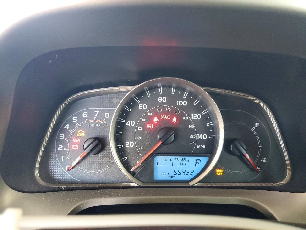 2015 TOYOTA RAV4 XLE photo 9