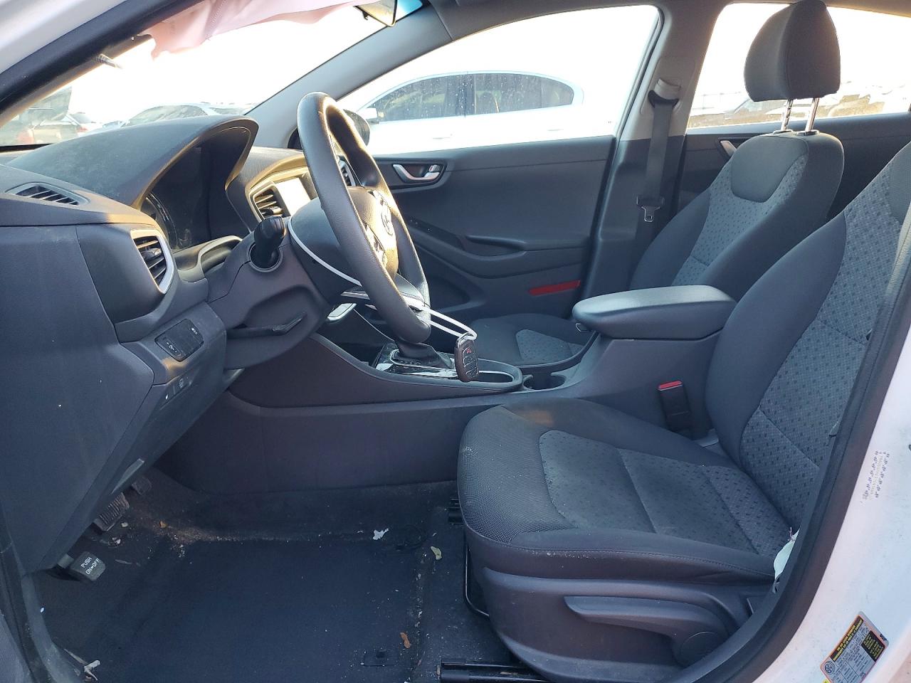 2017 HYUNDAI IONIQ photo 7