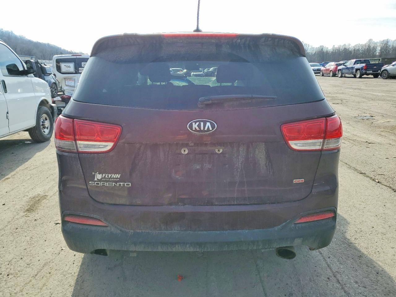 2017 KIA SORENTO LX photo 6