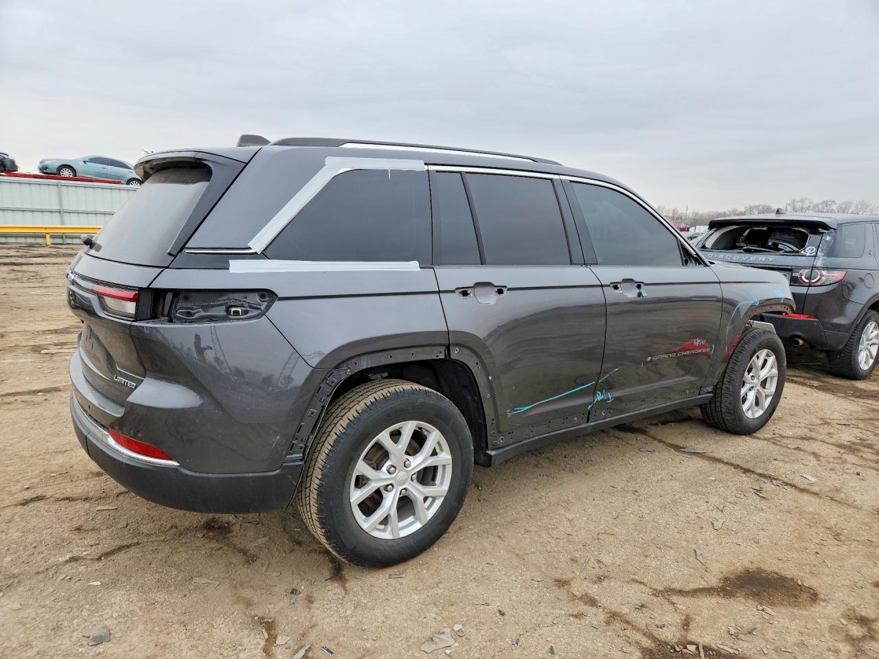 2024 JEEP GRAND CHEROKEE LIMITED photo 3