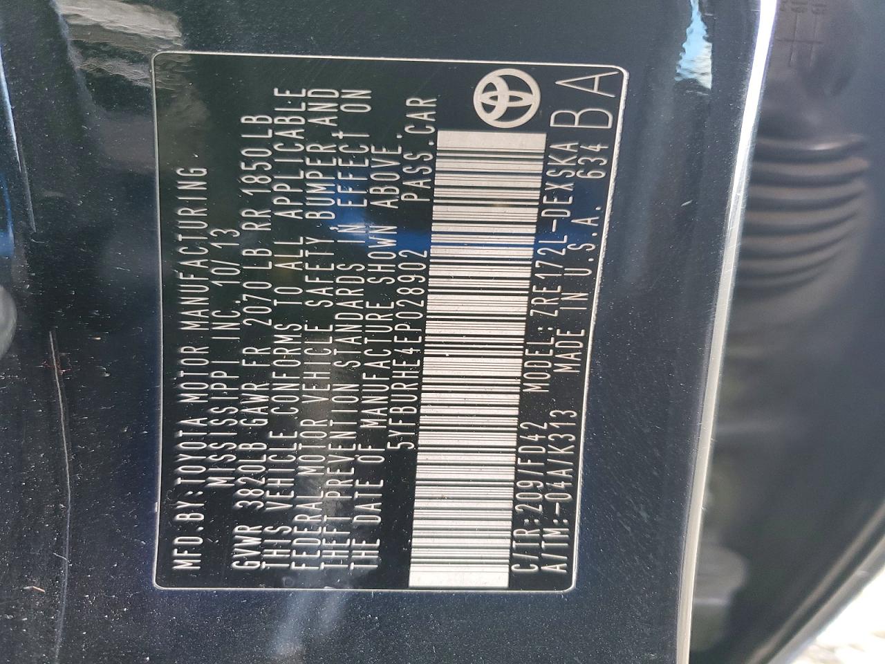 2014 TOYOTA COROLLA L photo 13