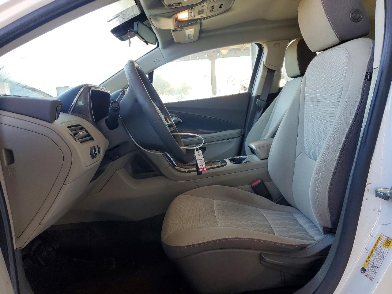 2013 CHEVROLET VOLT photo 7