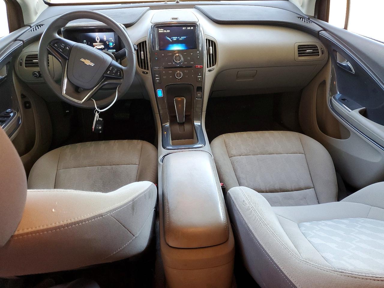 2013 CHEVROLET VOLT photo 8