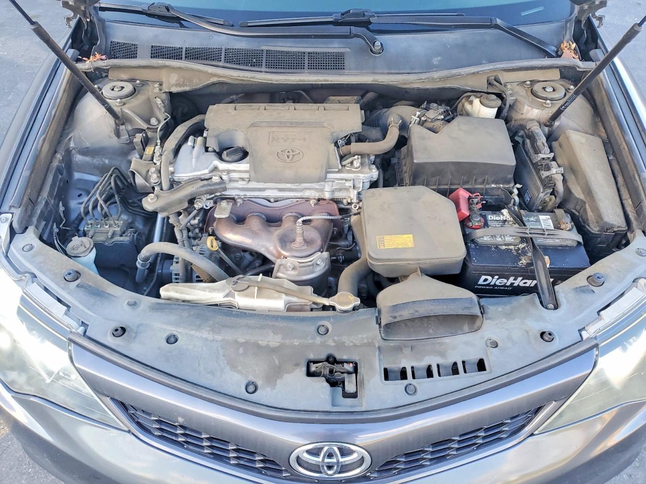 2012 TOYOTA CAMRY BASE photo 11