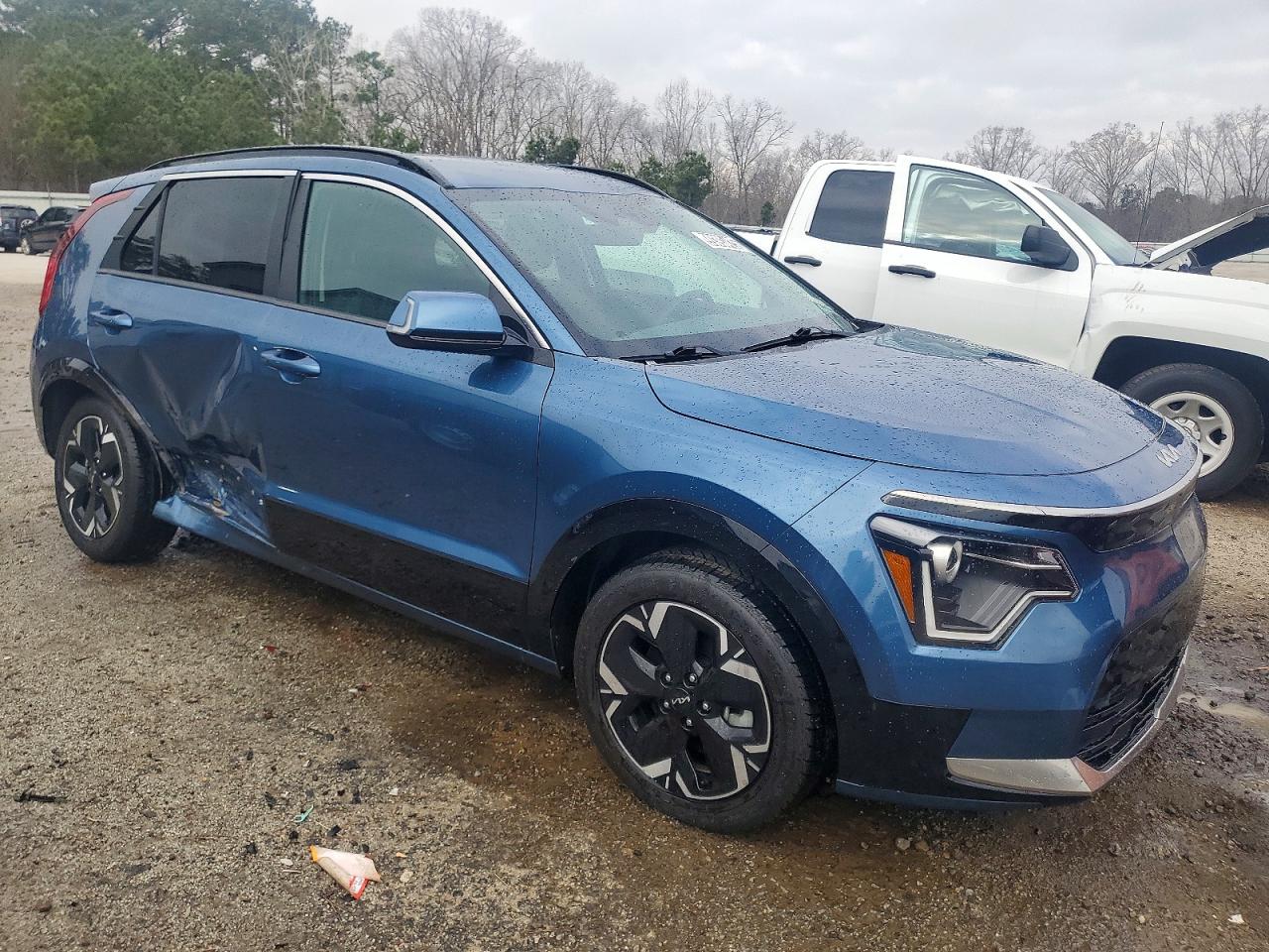 2024 KIA NIRO WIND photo 4