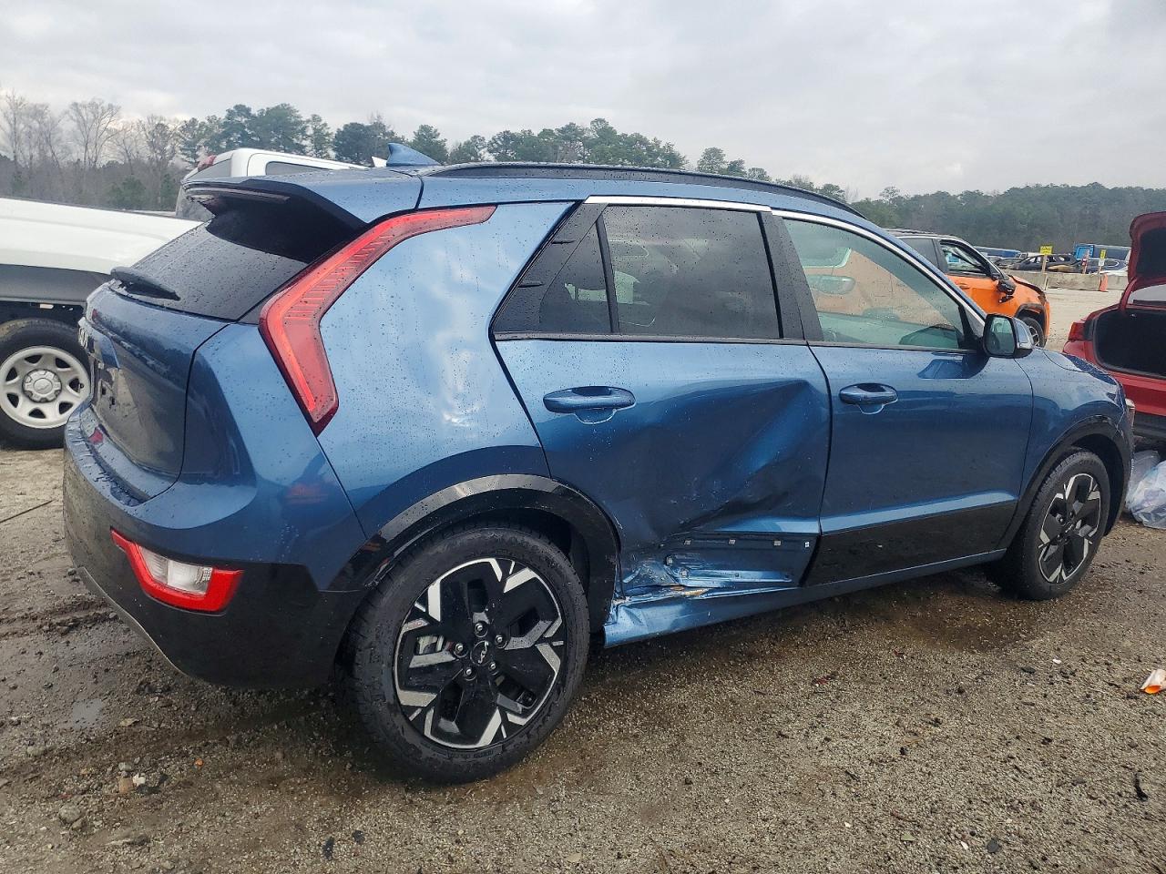 2024 KIA NIRO WIND photo 3