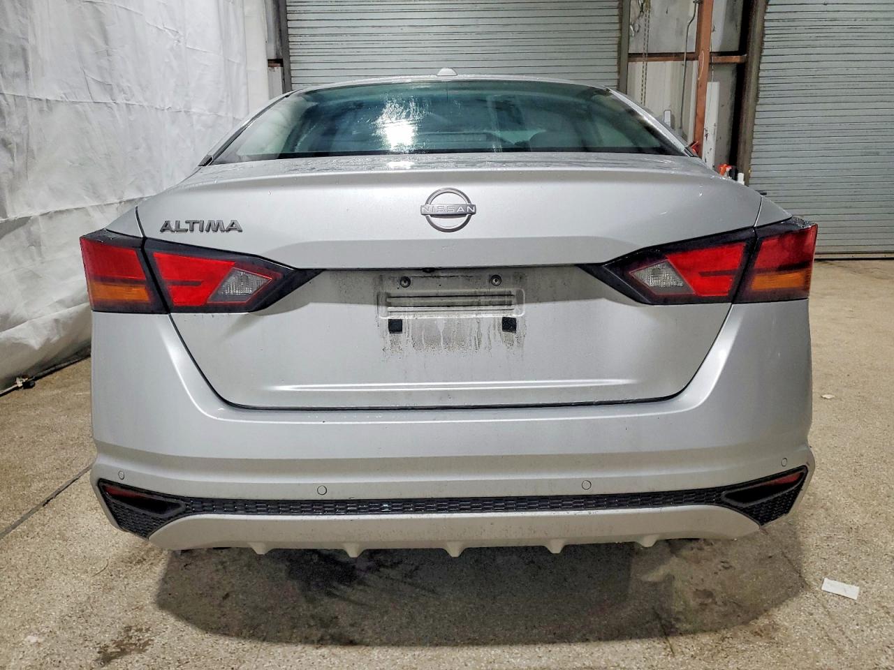 2025 NISSAN ALTIMA SV photo 6