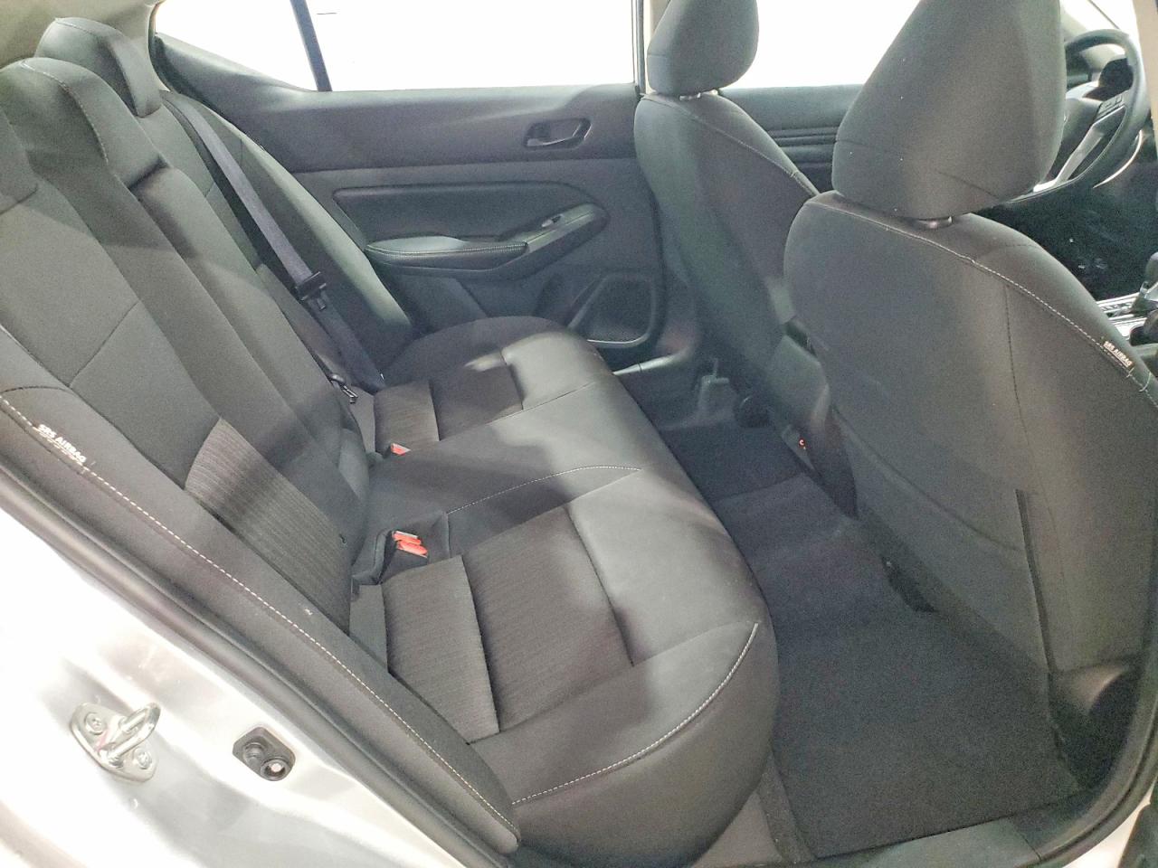 2025 NISSAN ALTIMA SV photo 10