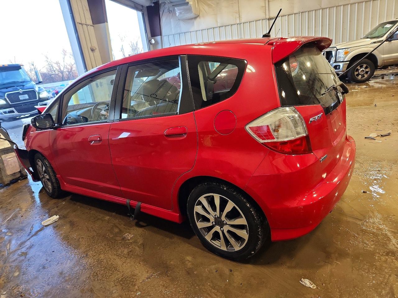 2013 HONDA FIT SPORT photo 2