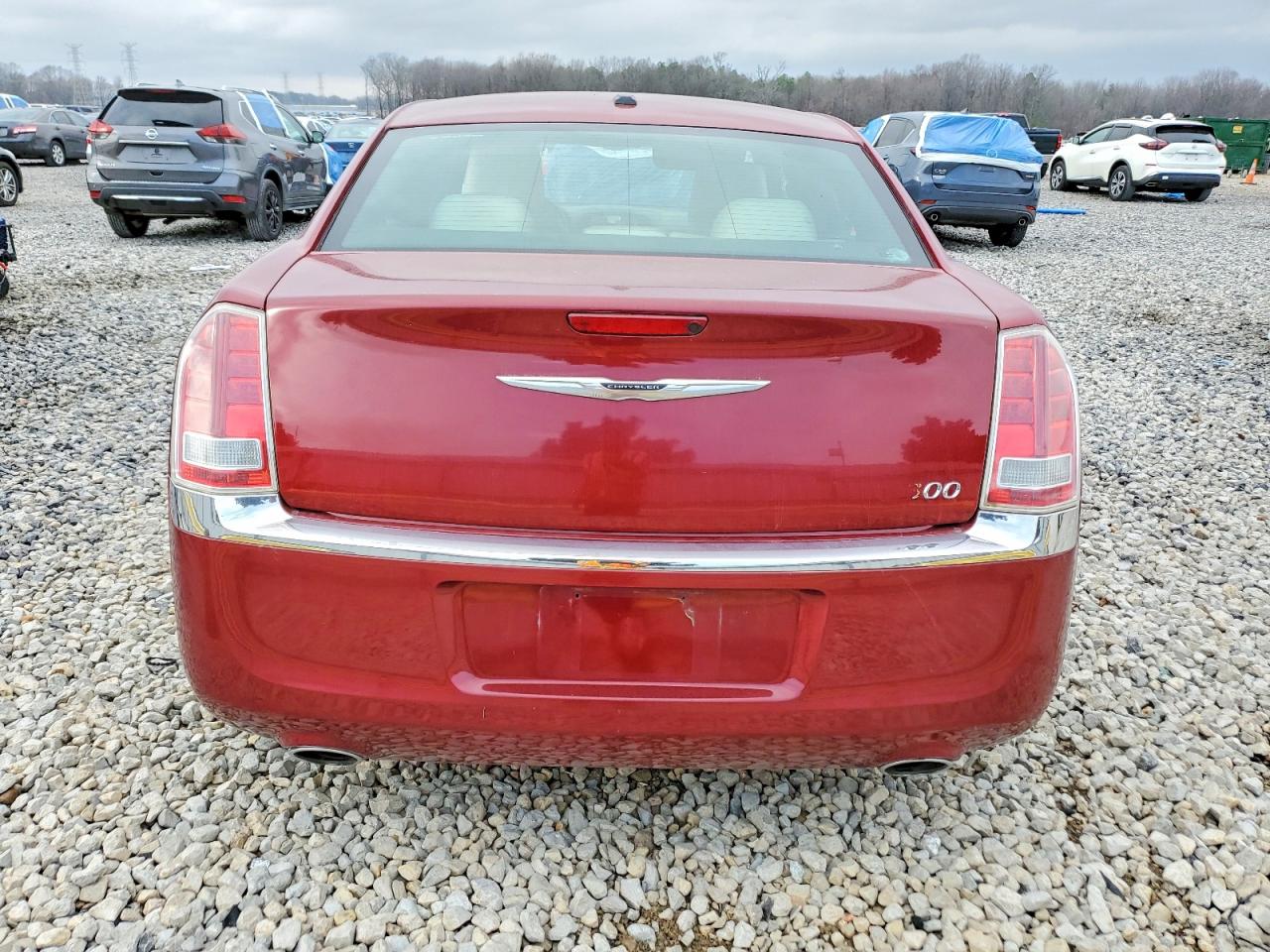 2014 CHRYSLER 300 photo 6