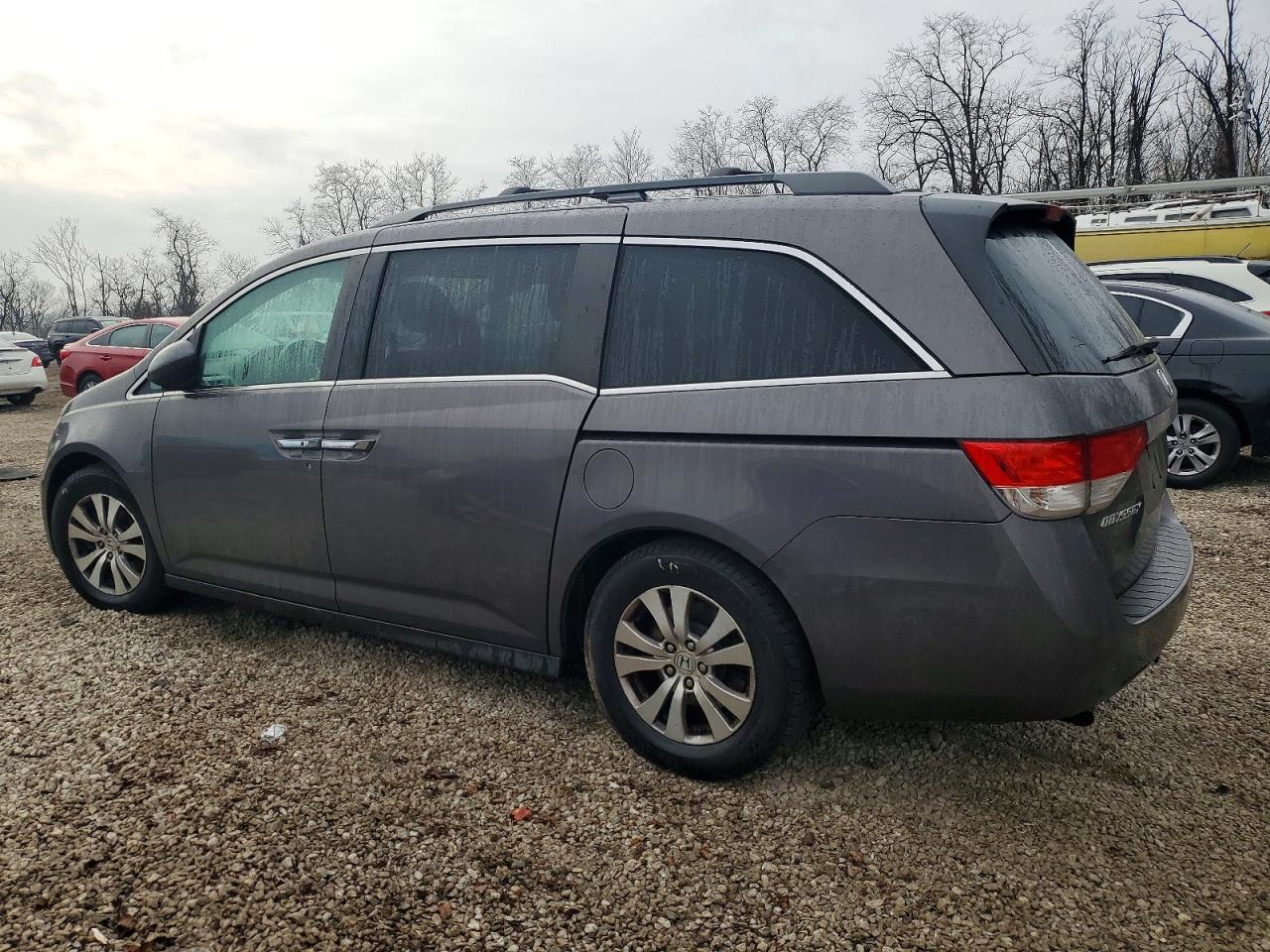 2016 HONDA ODYSSEY EXL photo 2