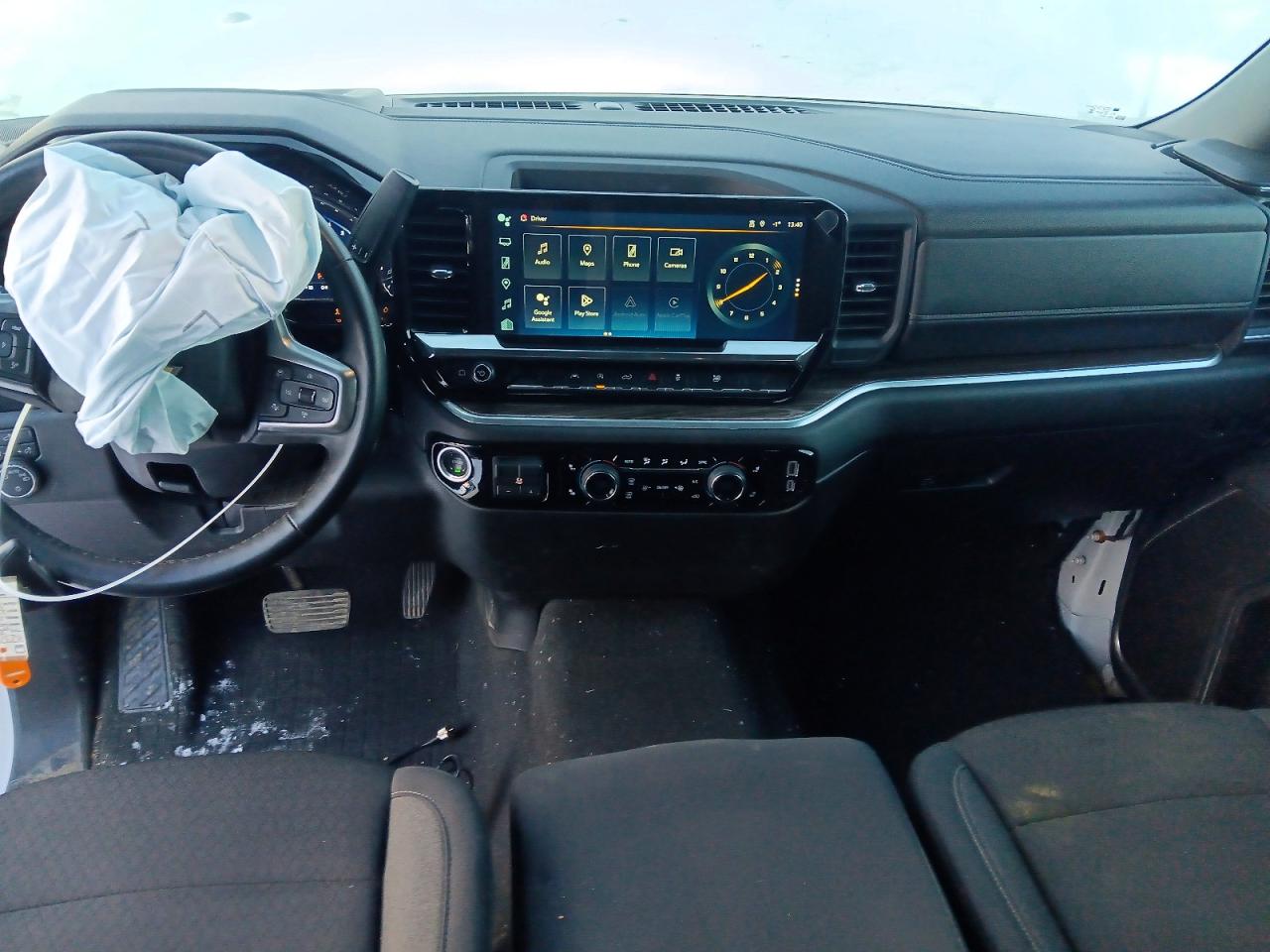 2024 CHEVROLET SILVERADO K1500 LT photo 8